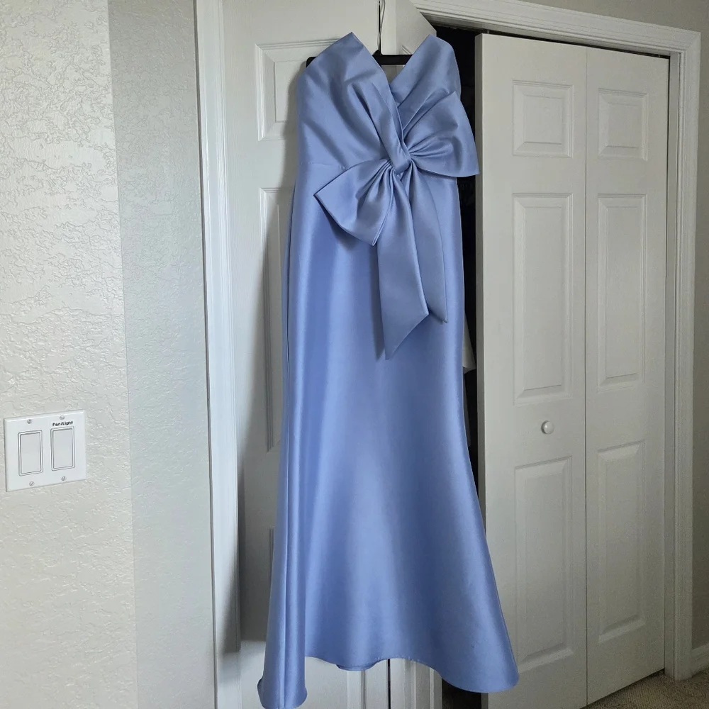 Badgley Mischka Strapless Blue Dress - Picture 8 of 11